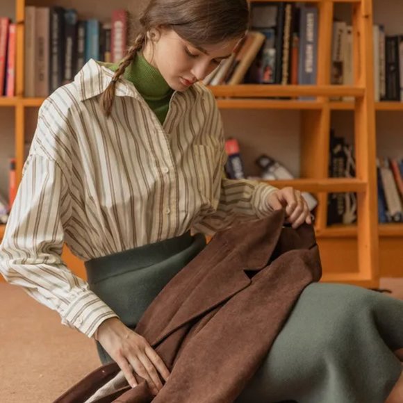 LENINA Kara Loose Pin Stripe Shirt_Beige - Picture 1 of 7